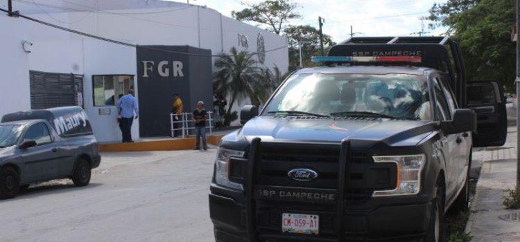 Detienen a tres hombres por tala ilegal de árboles en Campeche Detienen a tres hombres por tala ilegal de árboles en Campeche