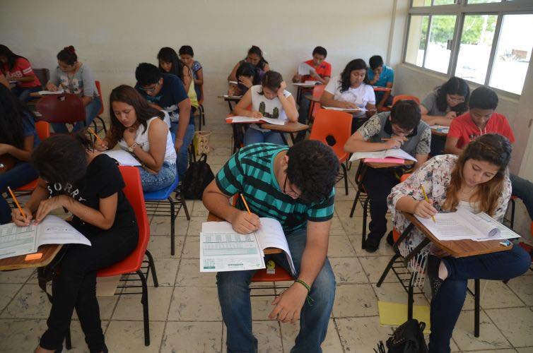 Rectifica Seduc: sí habrá examen de admisión en Media Superior
