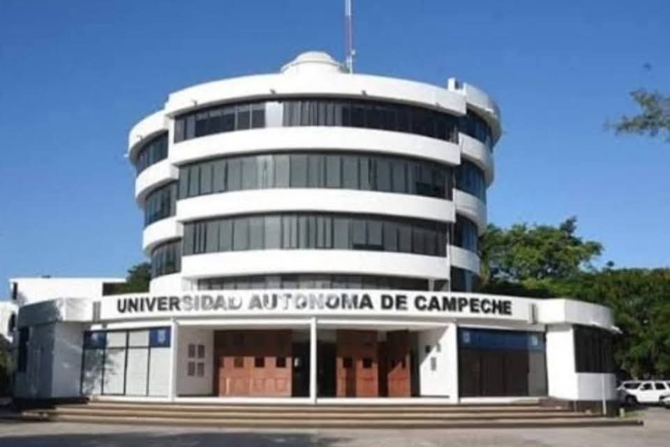 Alumnos de Gerontología rechazan nueva reubicación en la UACAM