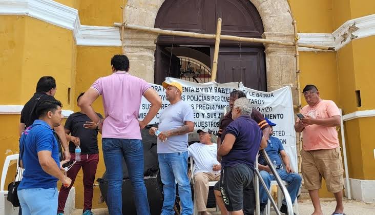 Crisis en Palizada: Ayuntamiento da de baja a cerca de 300 trabajadores y les adeuda salarios